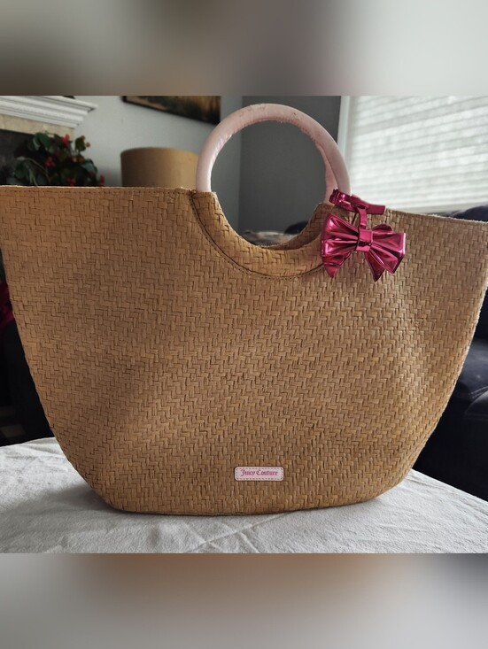 Juicy Couture Handbags - Juicy Couture Straw Tote